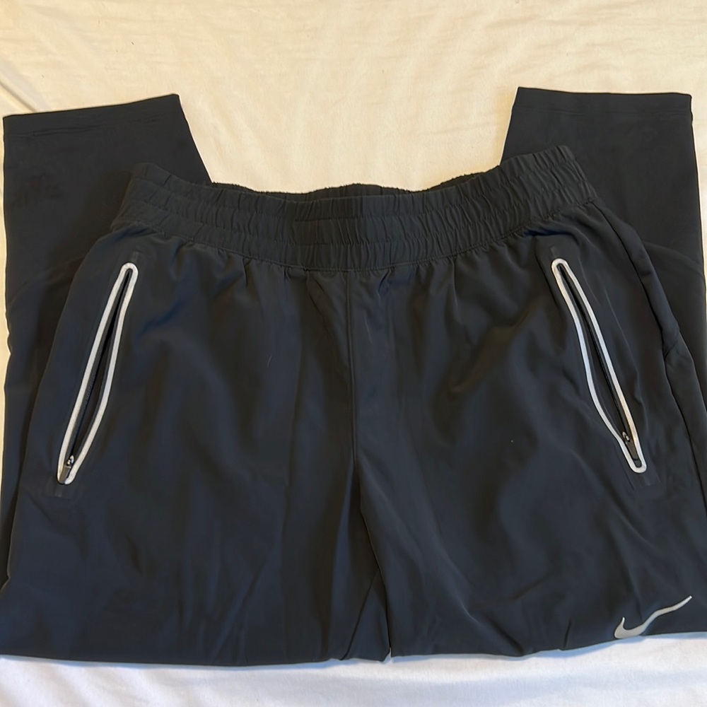 Nike Dri Fit 3/4 Pants